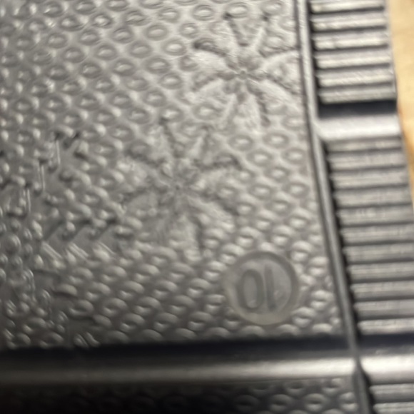 RjS fuzzies cloud nine sheepskin ladies fringe boot  100% sheepskin - Picture 10 of 12